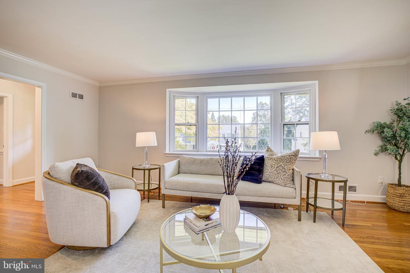 5016 Scarsdale Rd Property Photo 15