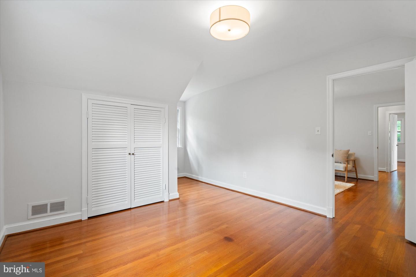 5016 Scarsdale Rd Property Photo 32
