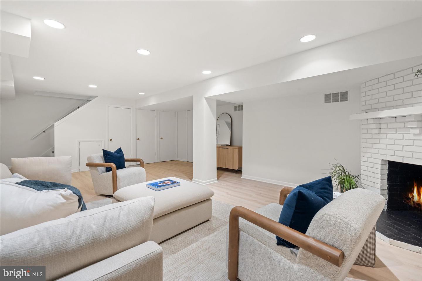 5016 Scarsdale Rd Property Photo 34