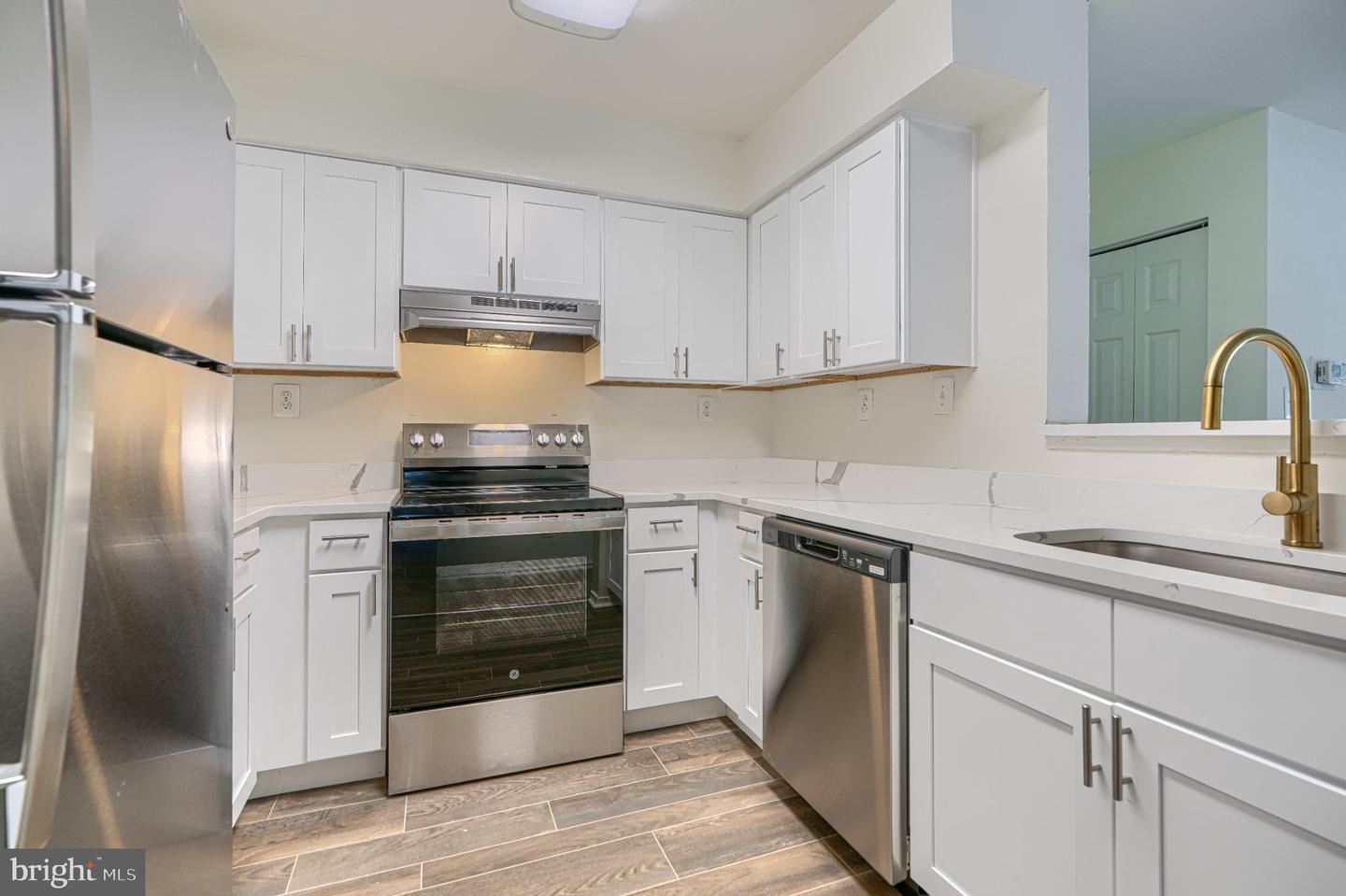 18519 Boysenberry Dr #253 Property Photo 11