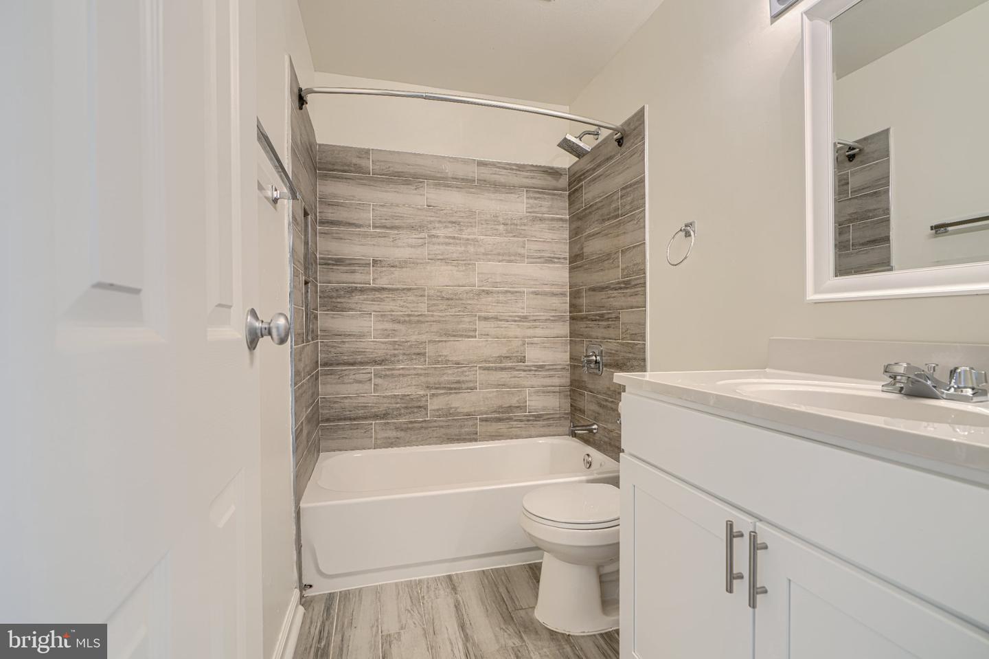 18519 Boysenberry Dr #253 Property Photo 20
