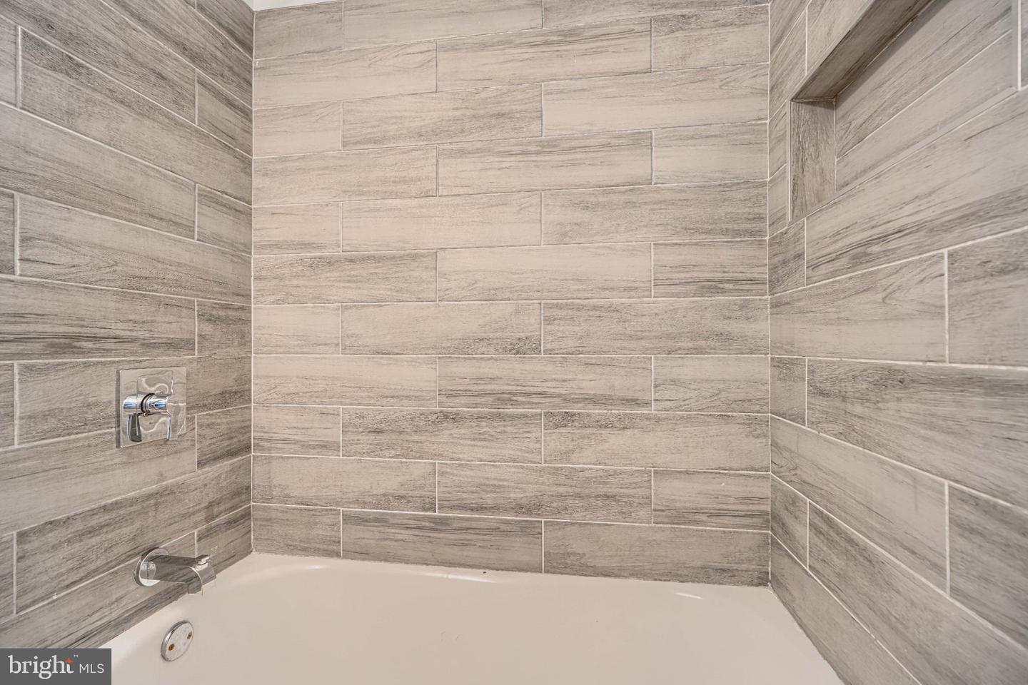 18519 Boysenberry Dr #253 Property Photo 31
