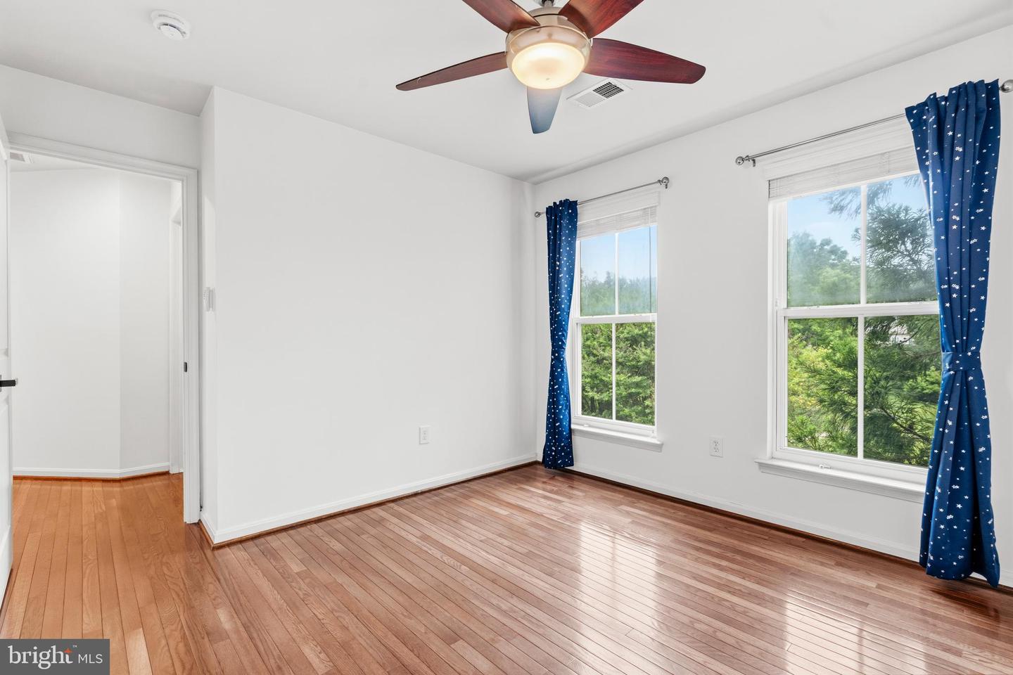 22409 Brook Point Way Property Photo 41