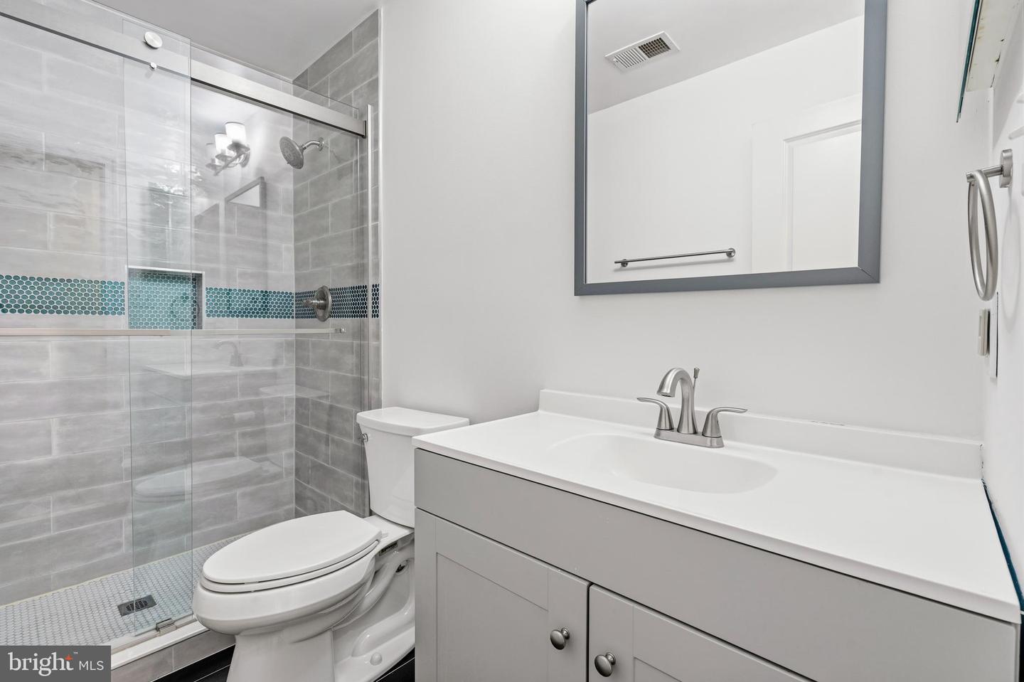22409 Brook Point Way Property Photo 42