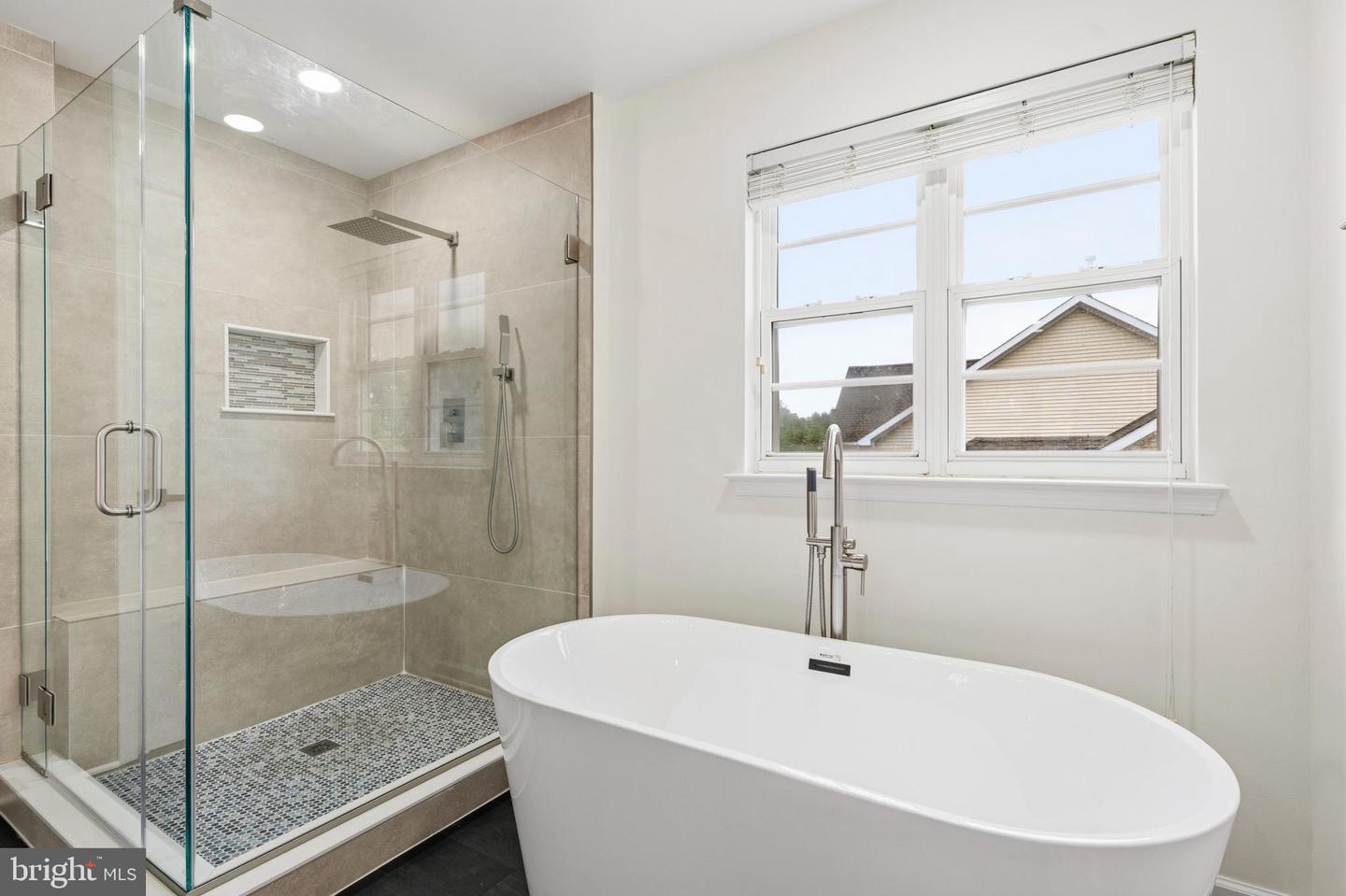 22409 Brook Point Way Property Photo 49