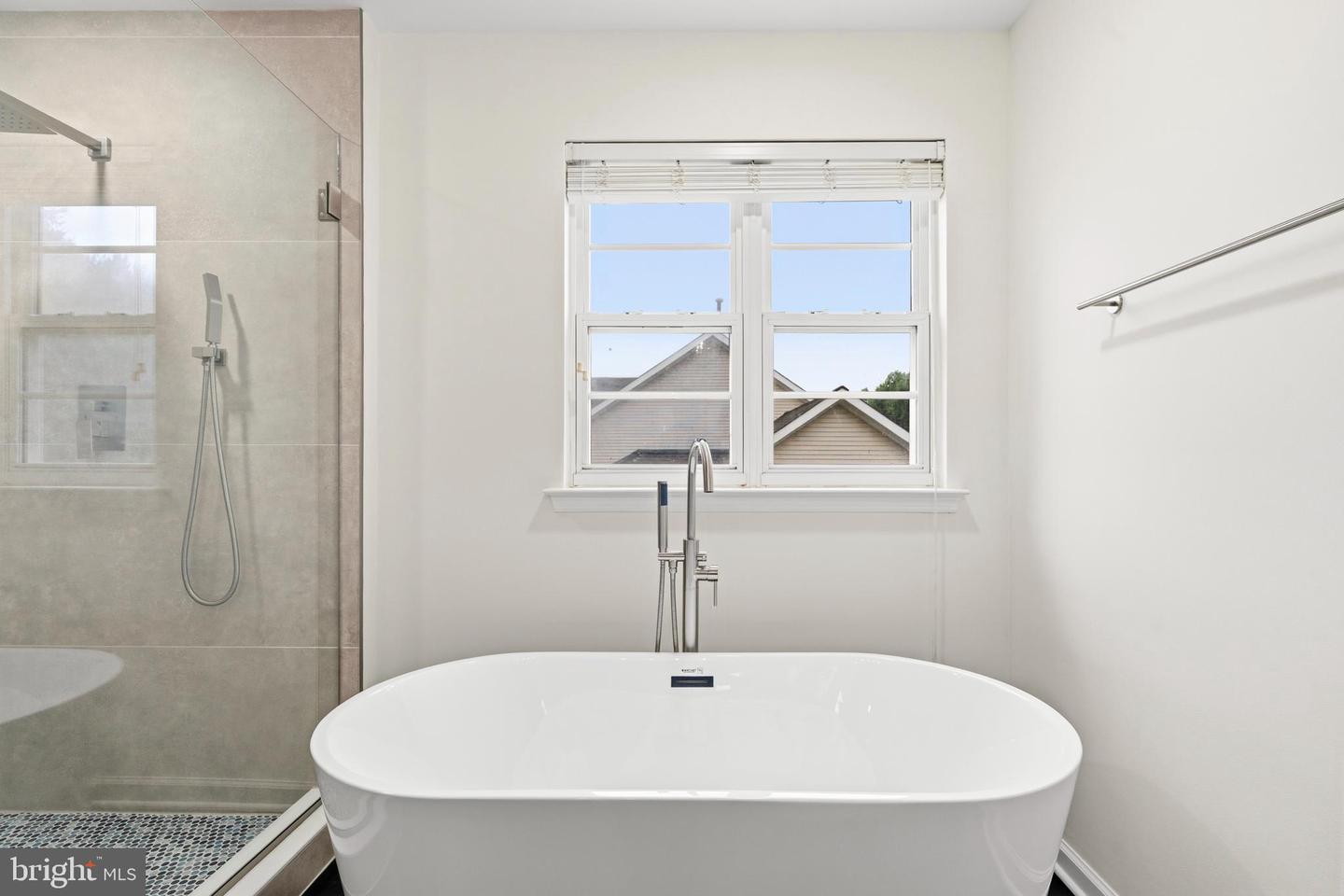 22409 Brook Point Way Property Photo 50