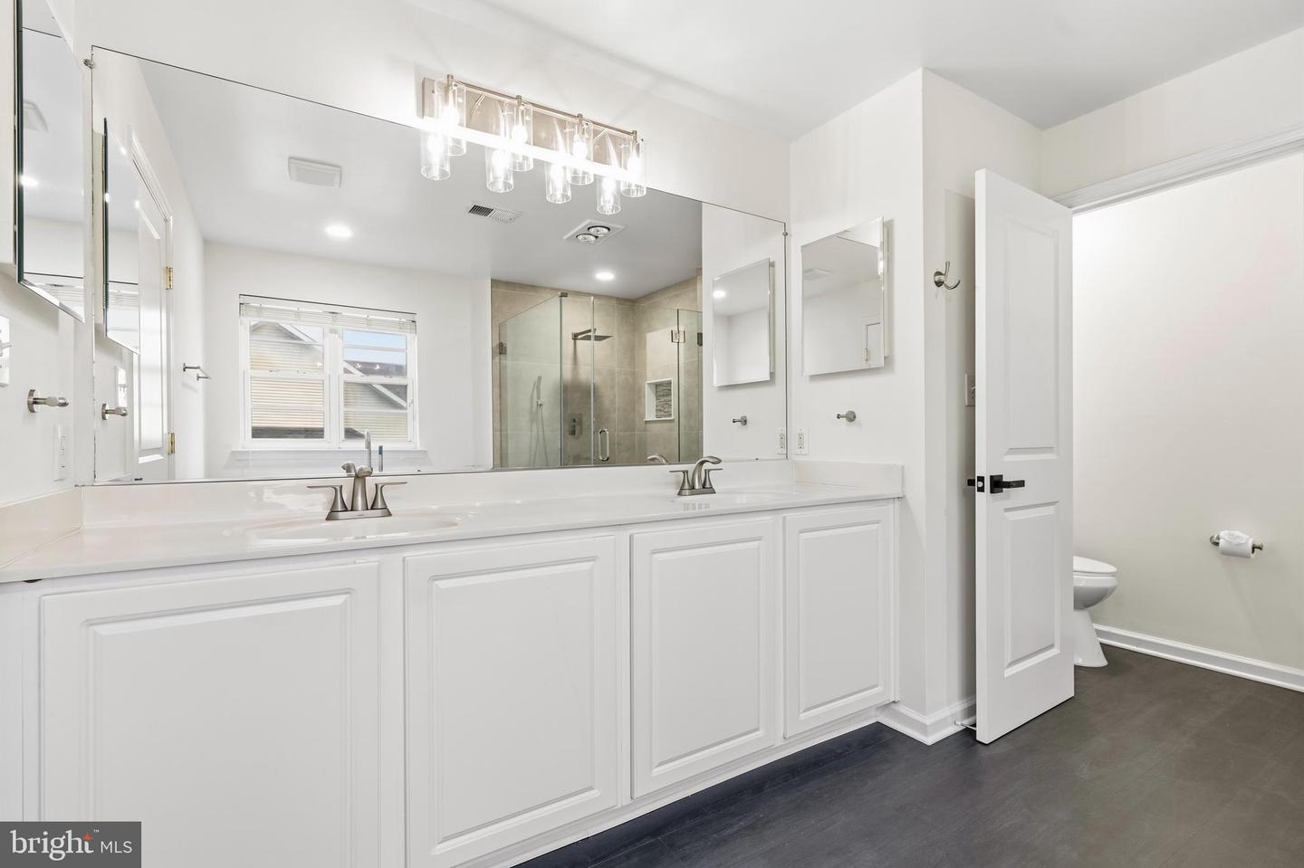 22409 Brook Point Way Property Photo 51
