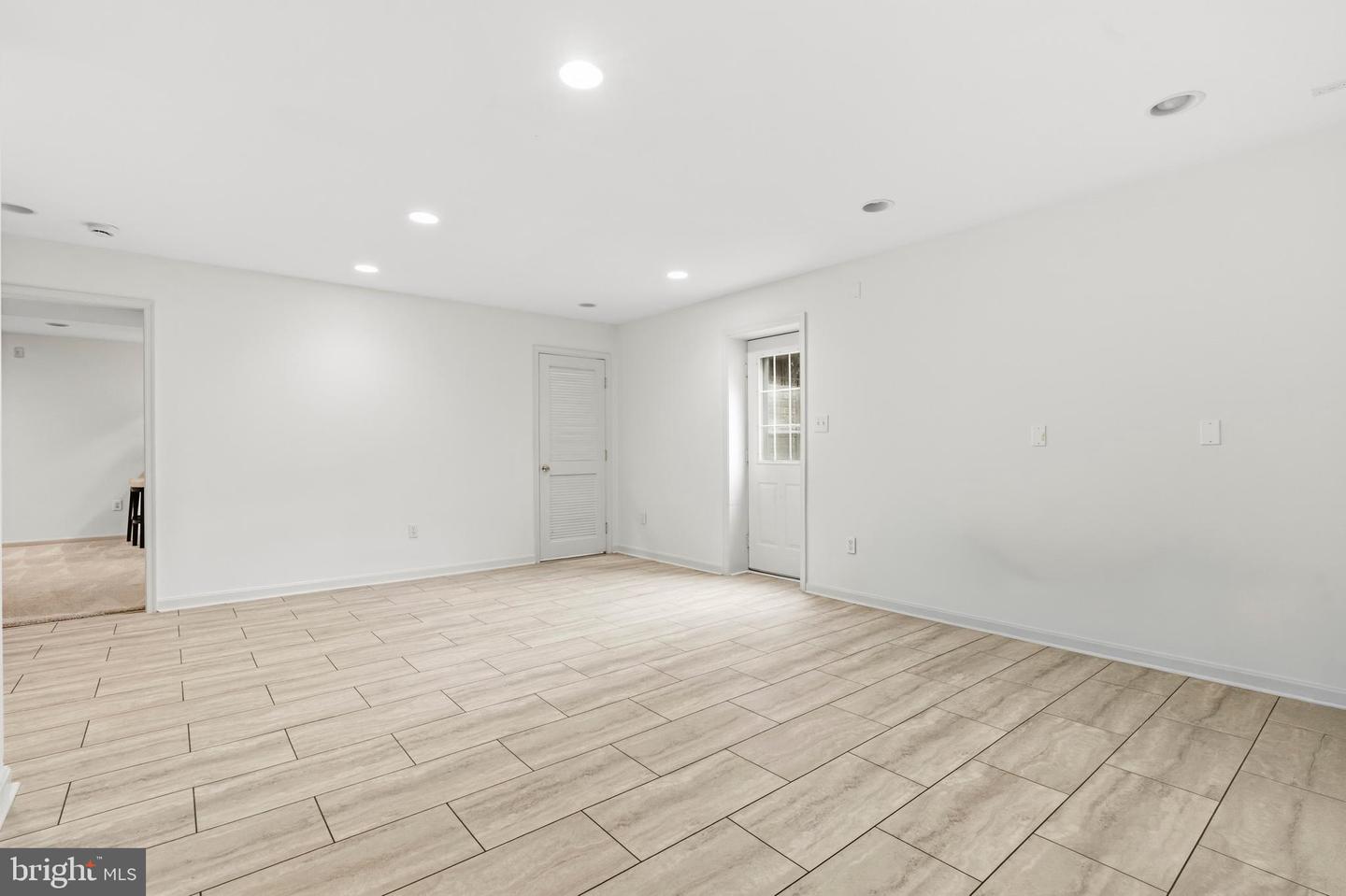 22409 Brook Point Way Property Photo 55