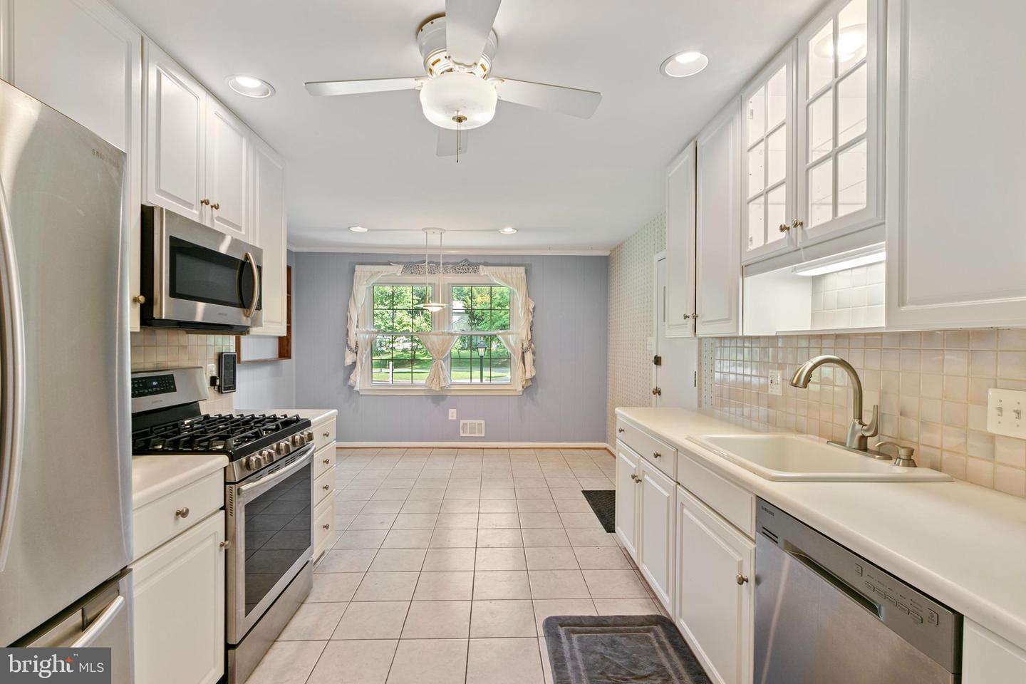 2209 Coffeewood Ct Property Photo 7