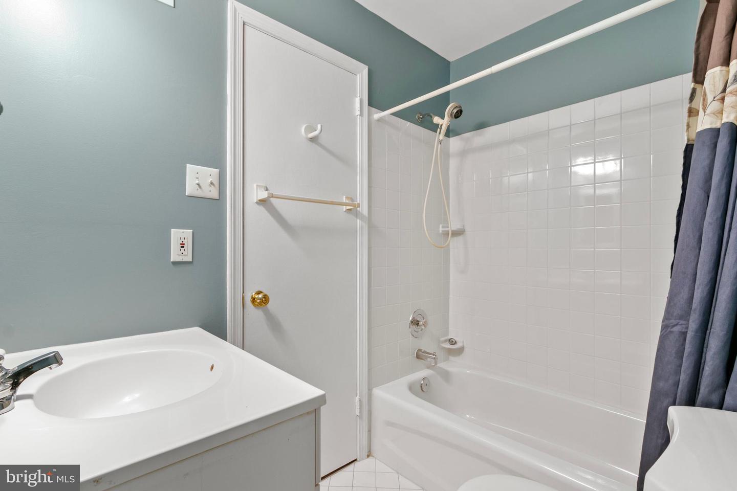 2209 Coffeewood Ct Property Photo 20