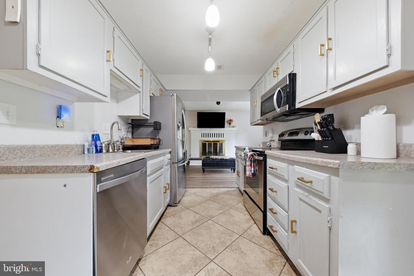 10725 Wayridge Dr Property Photo 15