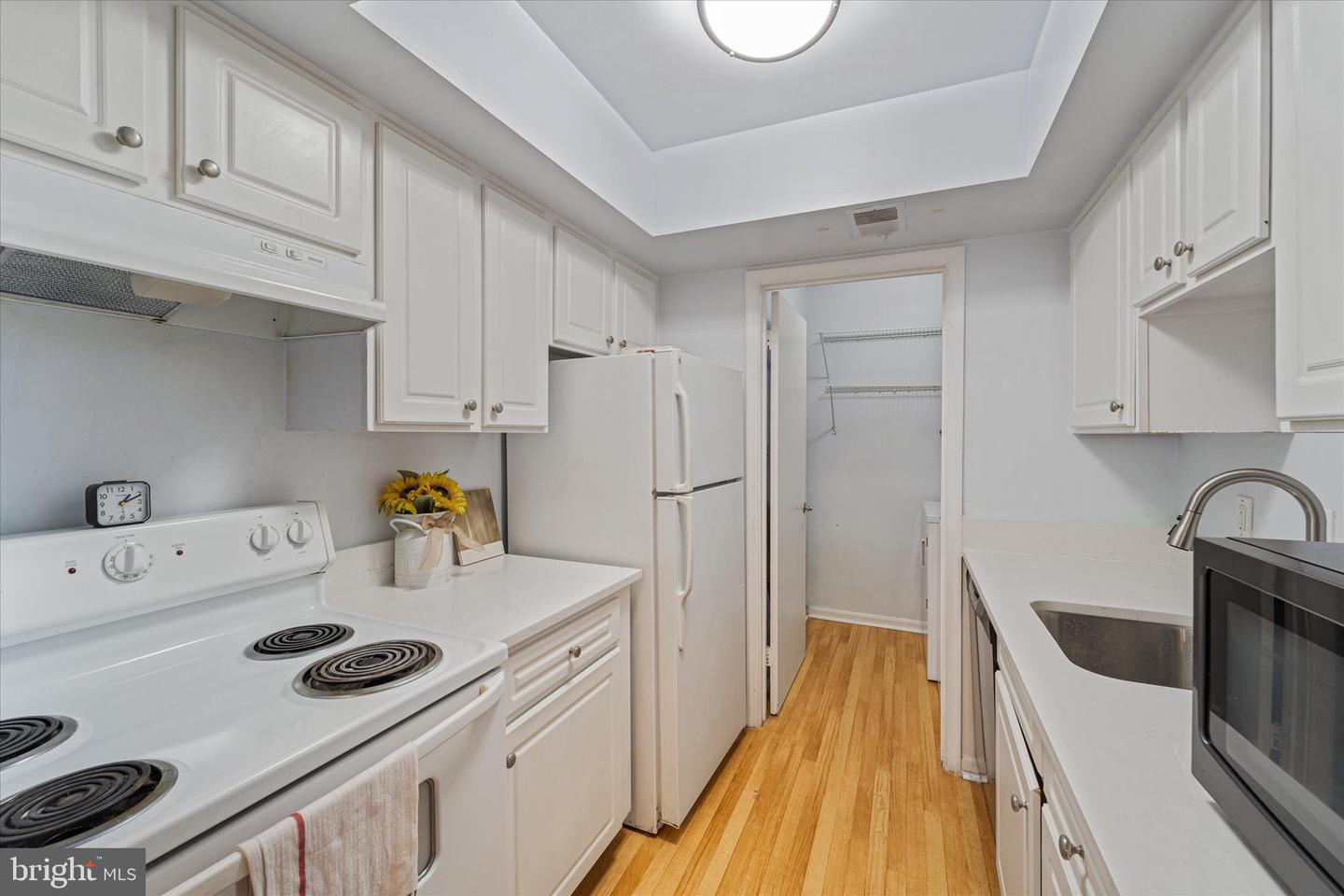 18334 Streamside Dr #303 Property Photo 10