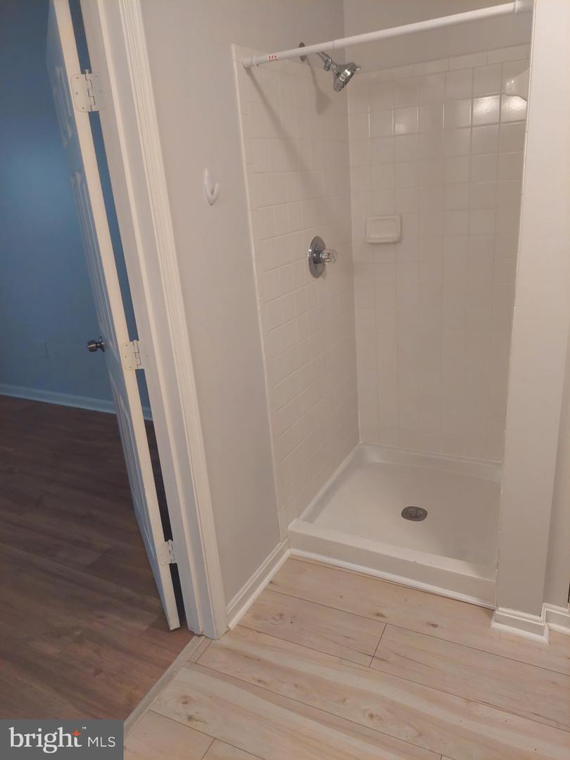 MDMC2243990 Property Photo 14
