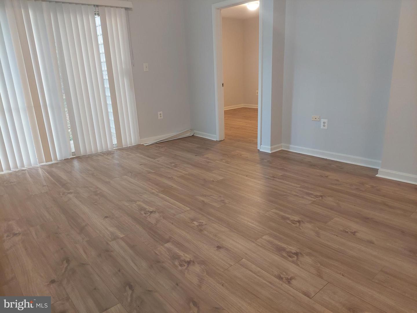 MDMC2243990 Property Photo 33