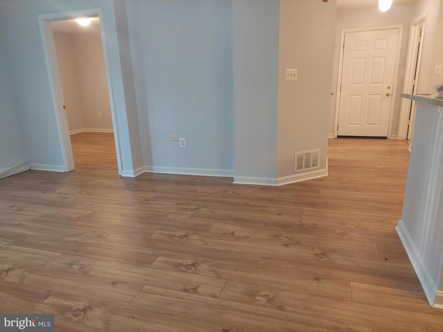 MDMC2243990 Property Photo 34