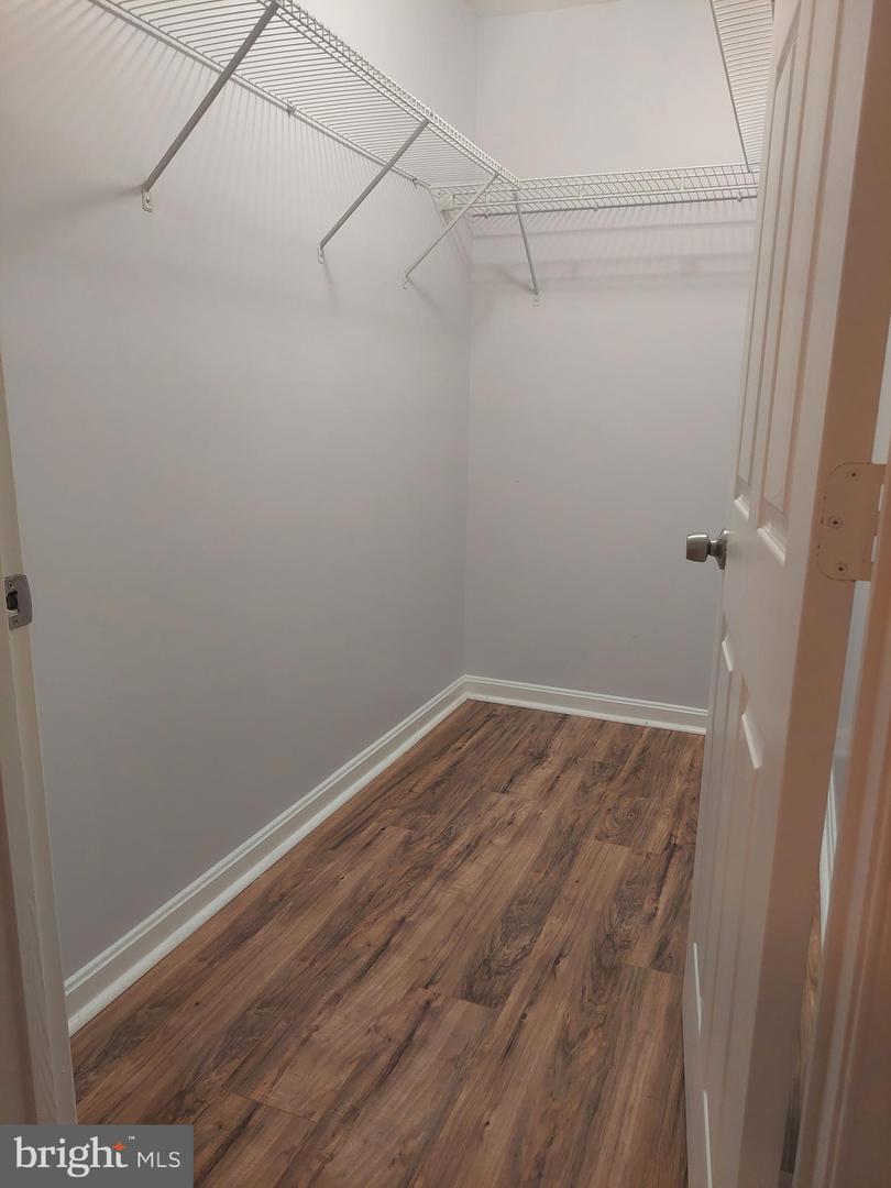 MDMC2243990 Property Photo 42