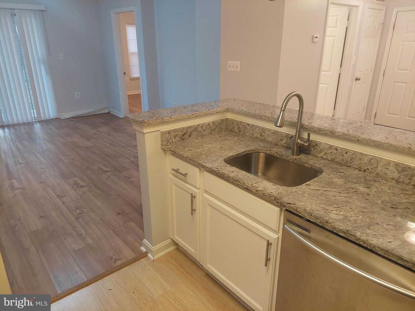 MDMC2243990 Property Photo 53
