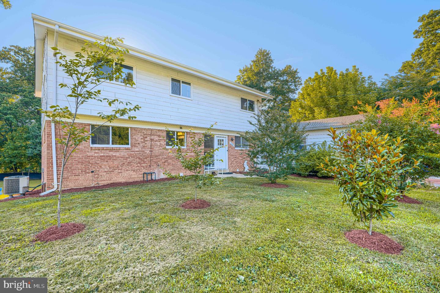 1111 HORNELL DR Property Photo 1
