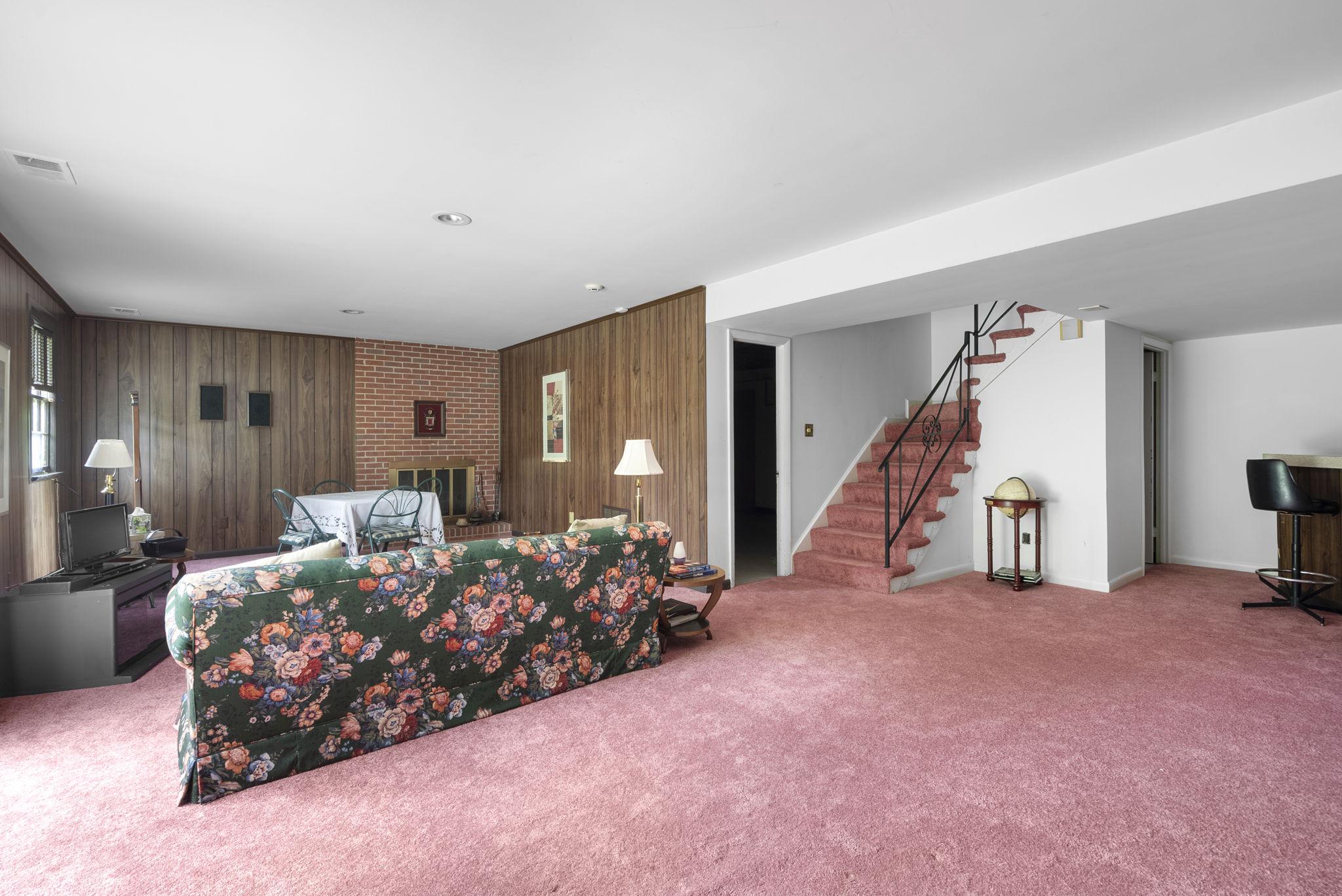 9203 Watson Rd Property Photo 28