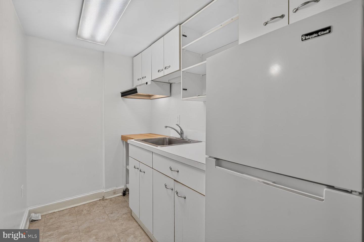 2030 Lanier Dr Property Photo 18