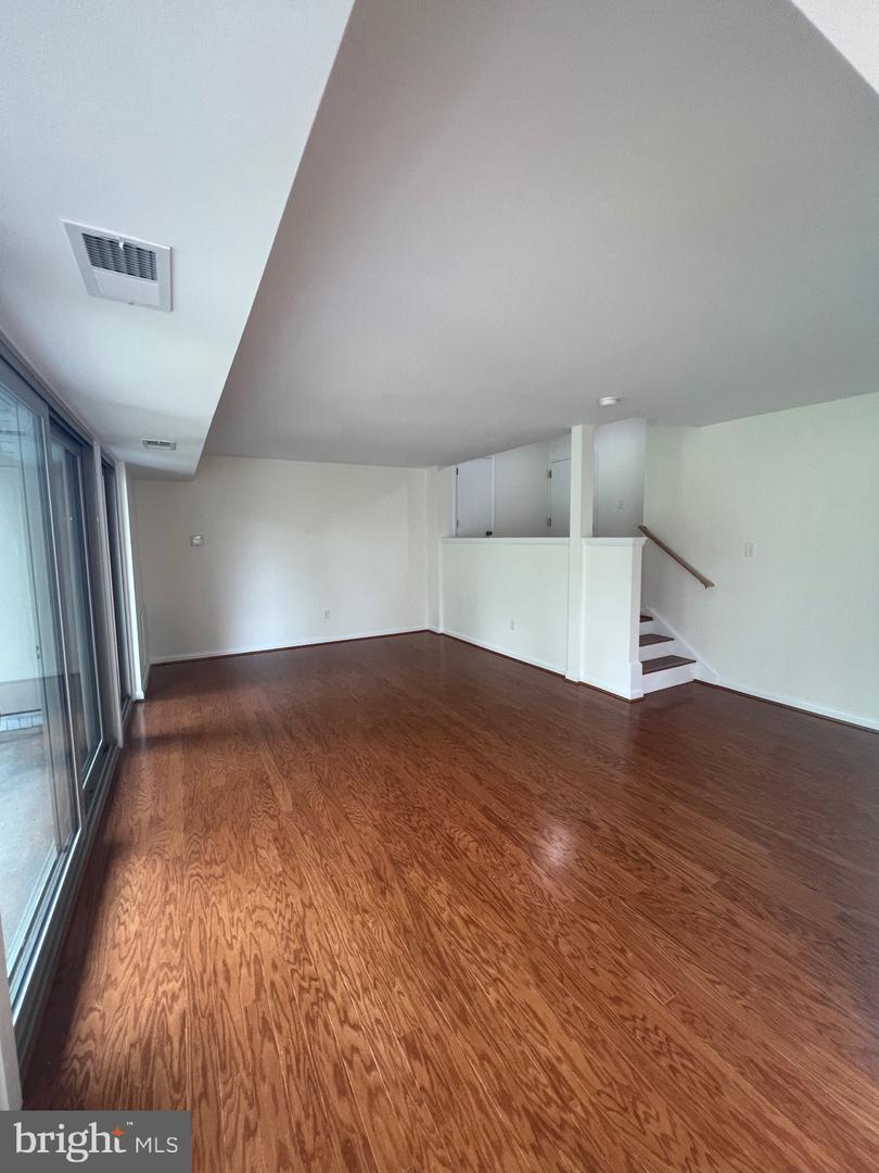 2515 Baltimore Rd #2515-4 Property Photo 4
