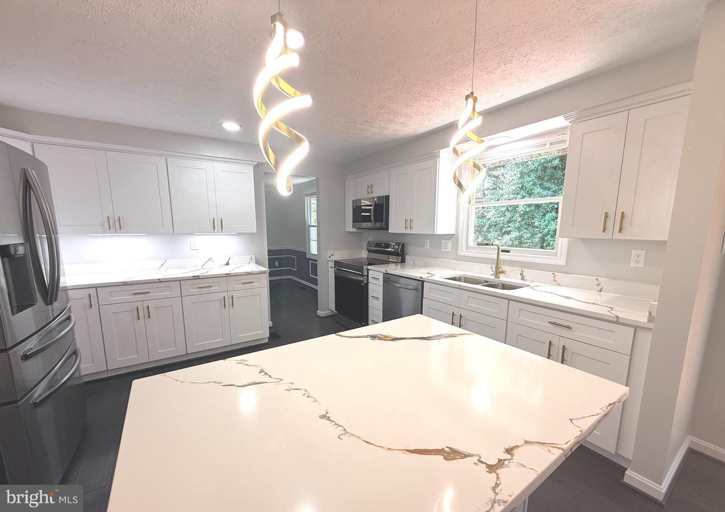 20345 Watkins Meadow Dr Property Photo 1