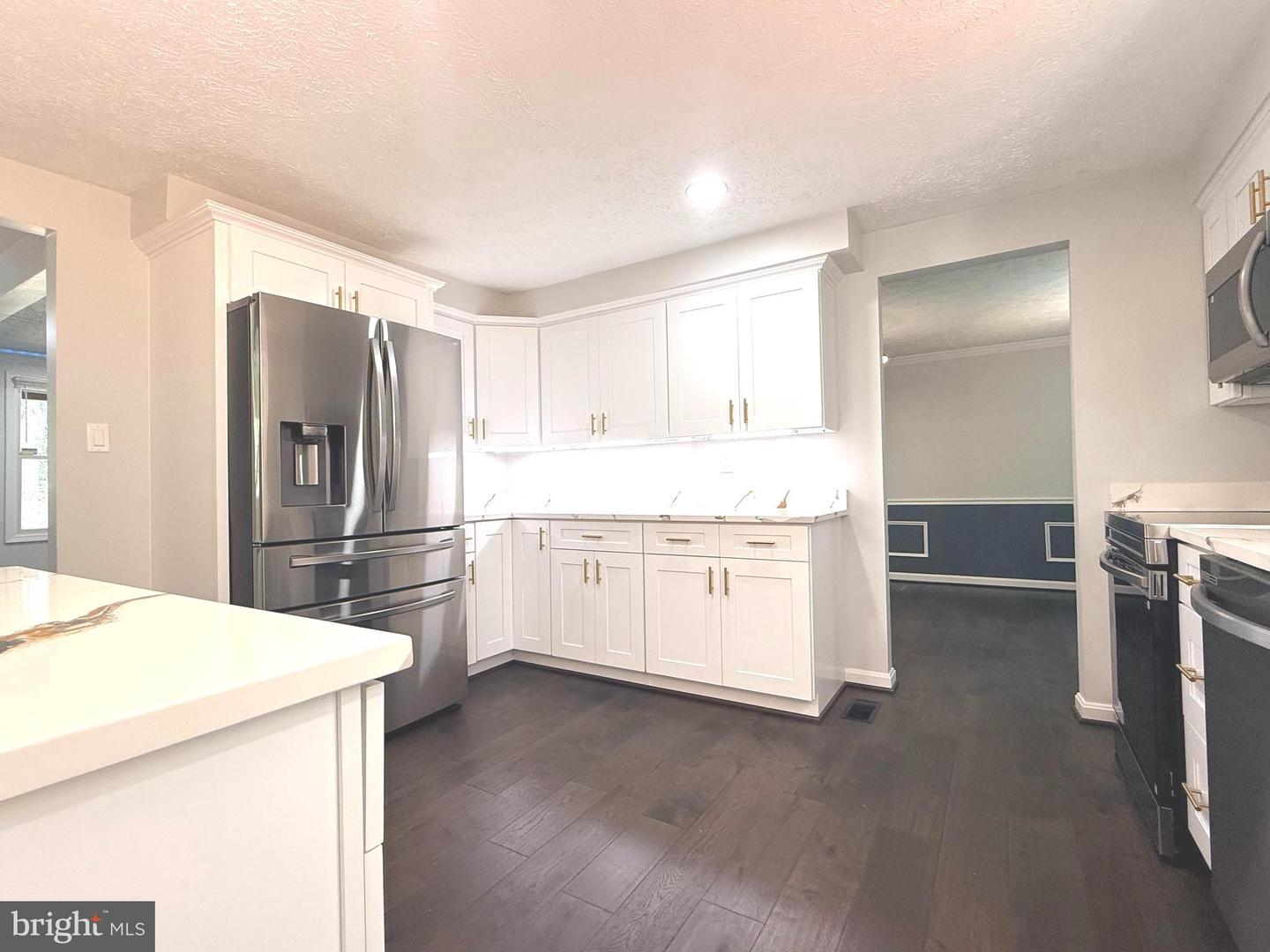 20345 Watkins Meadow Dr Property Photo 3