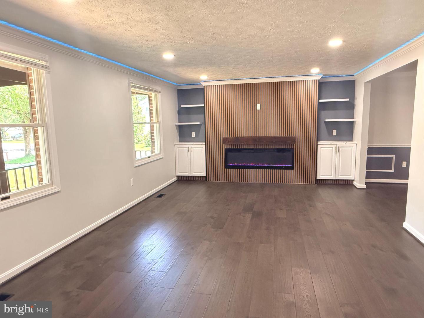 20345 Watkins Meadow Dr Property Photo 6