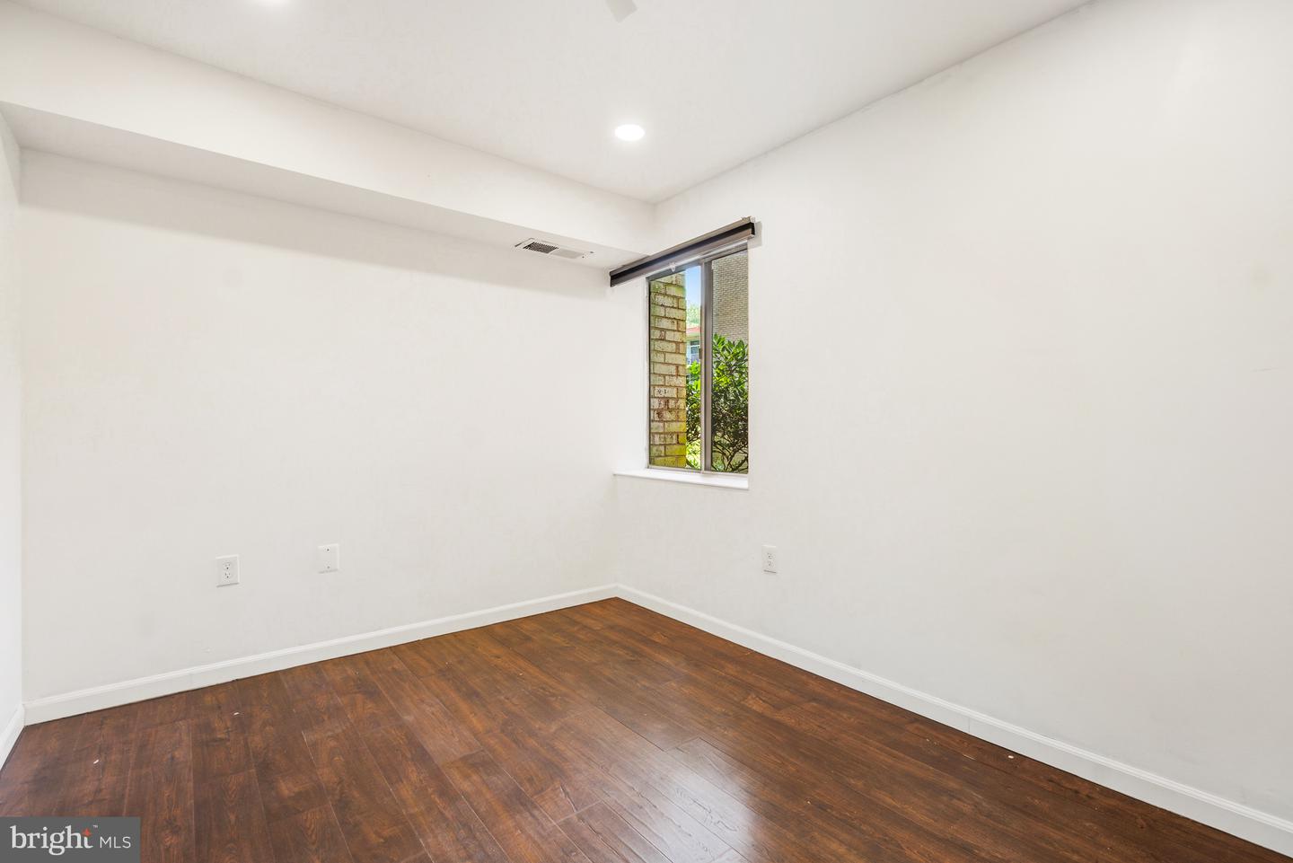 14424 Parkvale Rd #1 Property Photo 17
