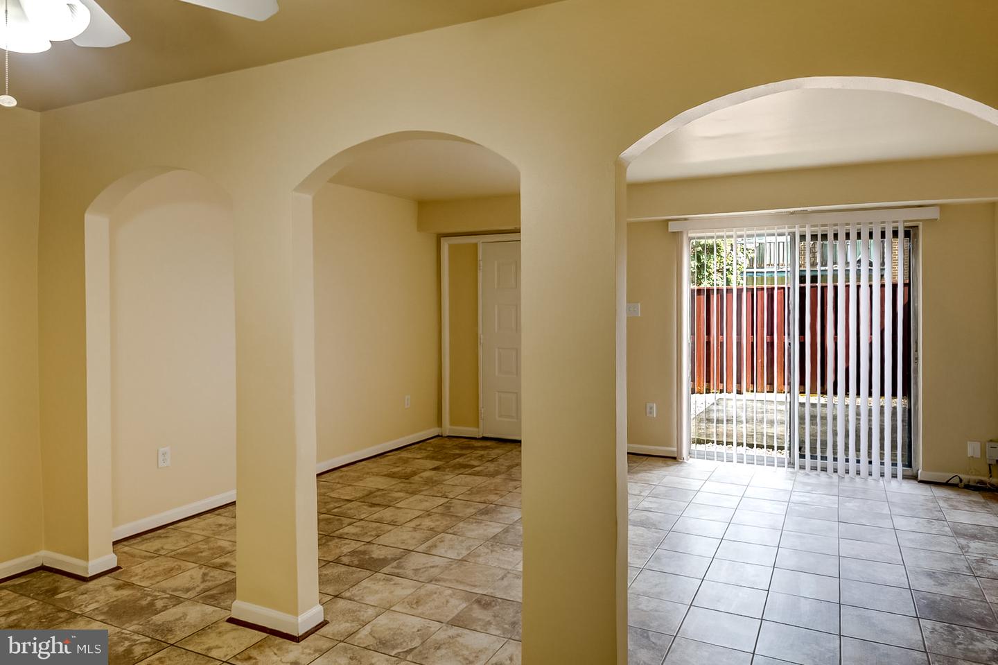 2334 Sun Valley Cir #1-fg Property Photo 8