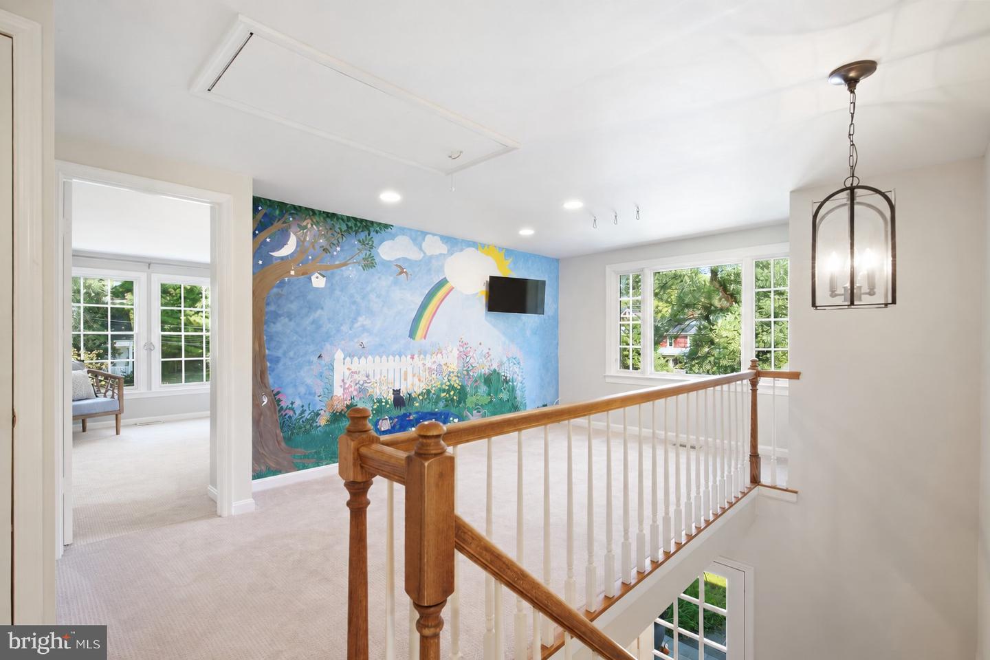 6424 Broad St Property Photo 27
