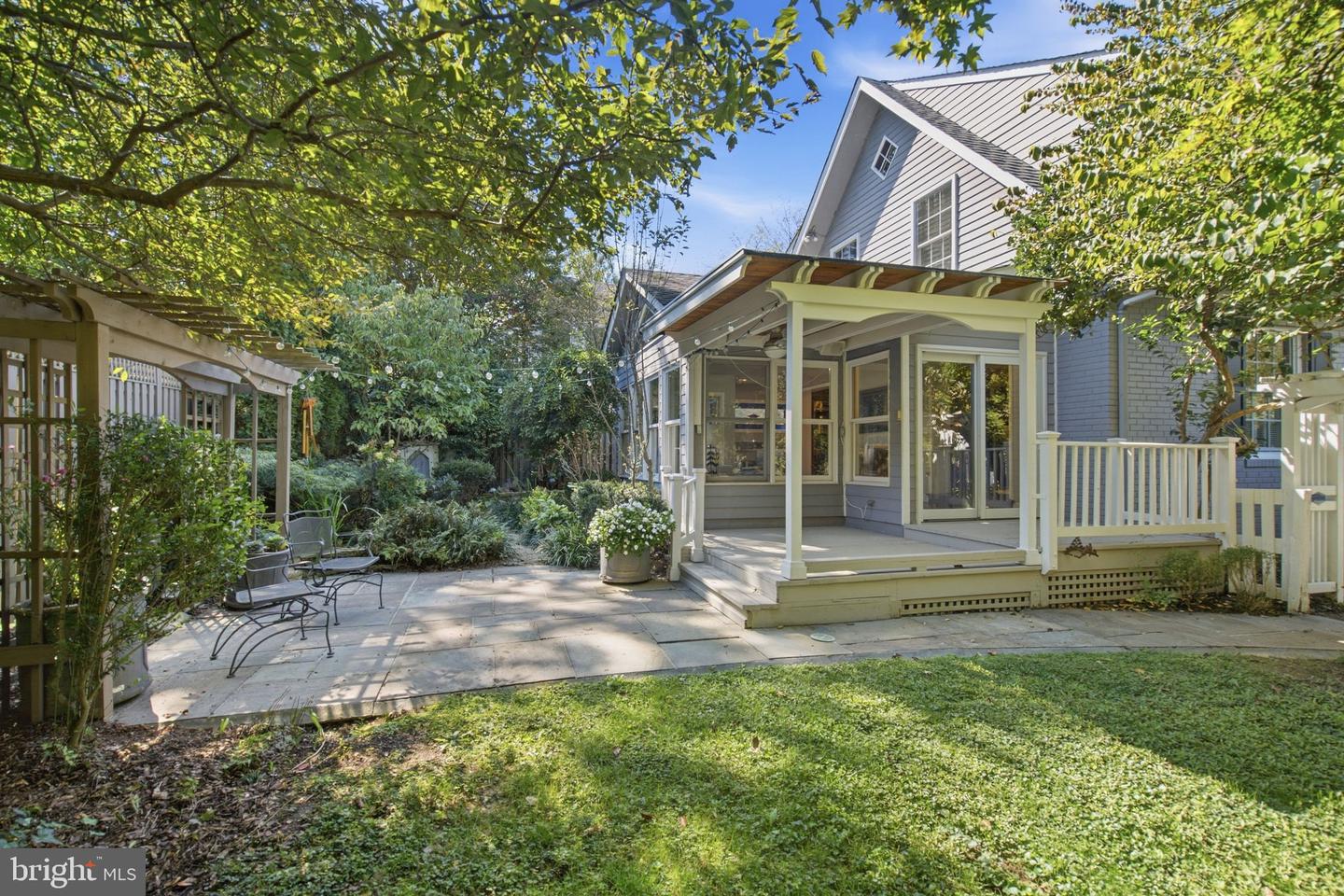 6424 Broad St Property Photo 43
