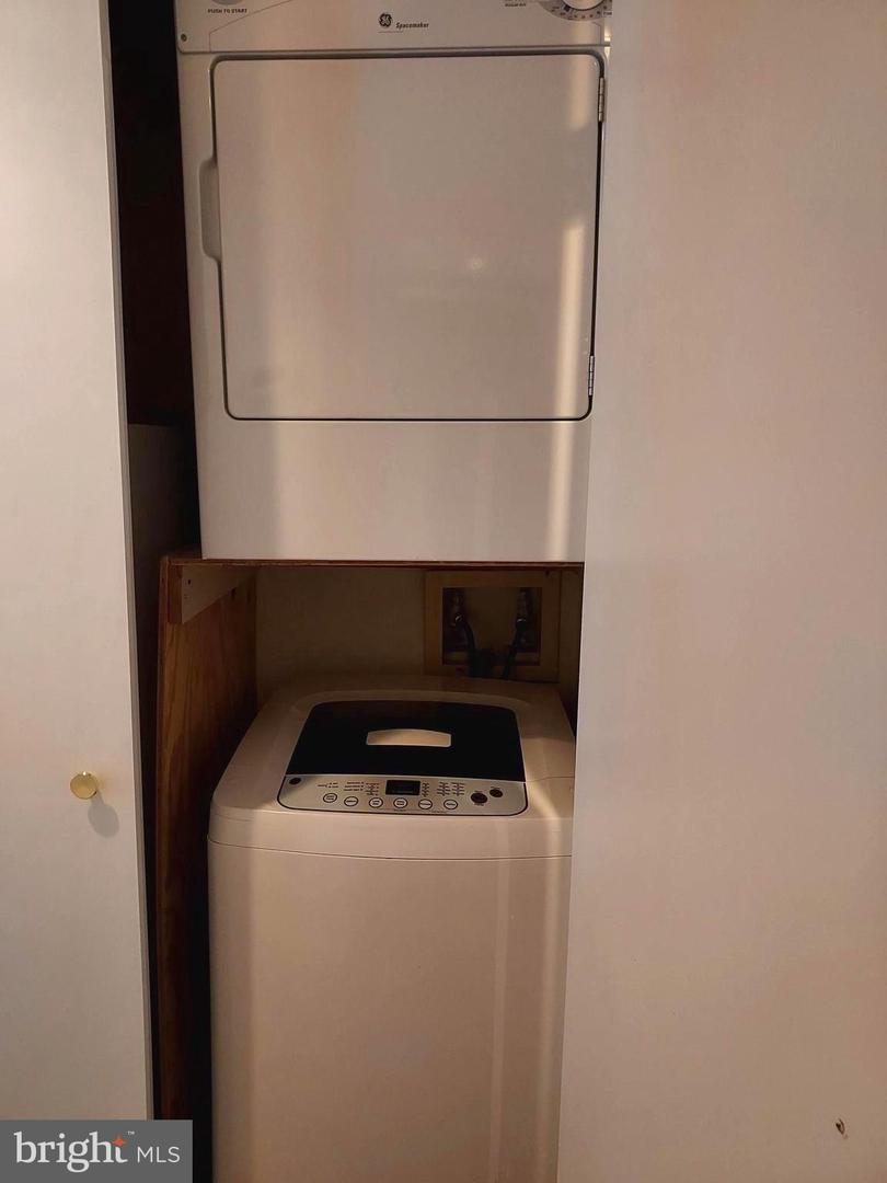 7814 Coddle Harbor Ln #35 Property Photo 14