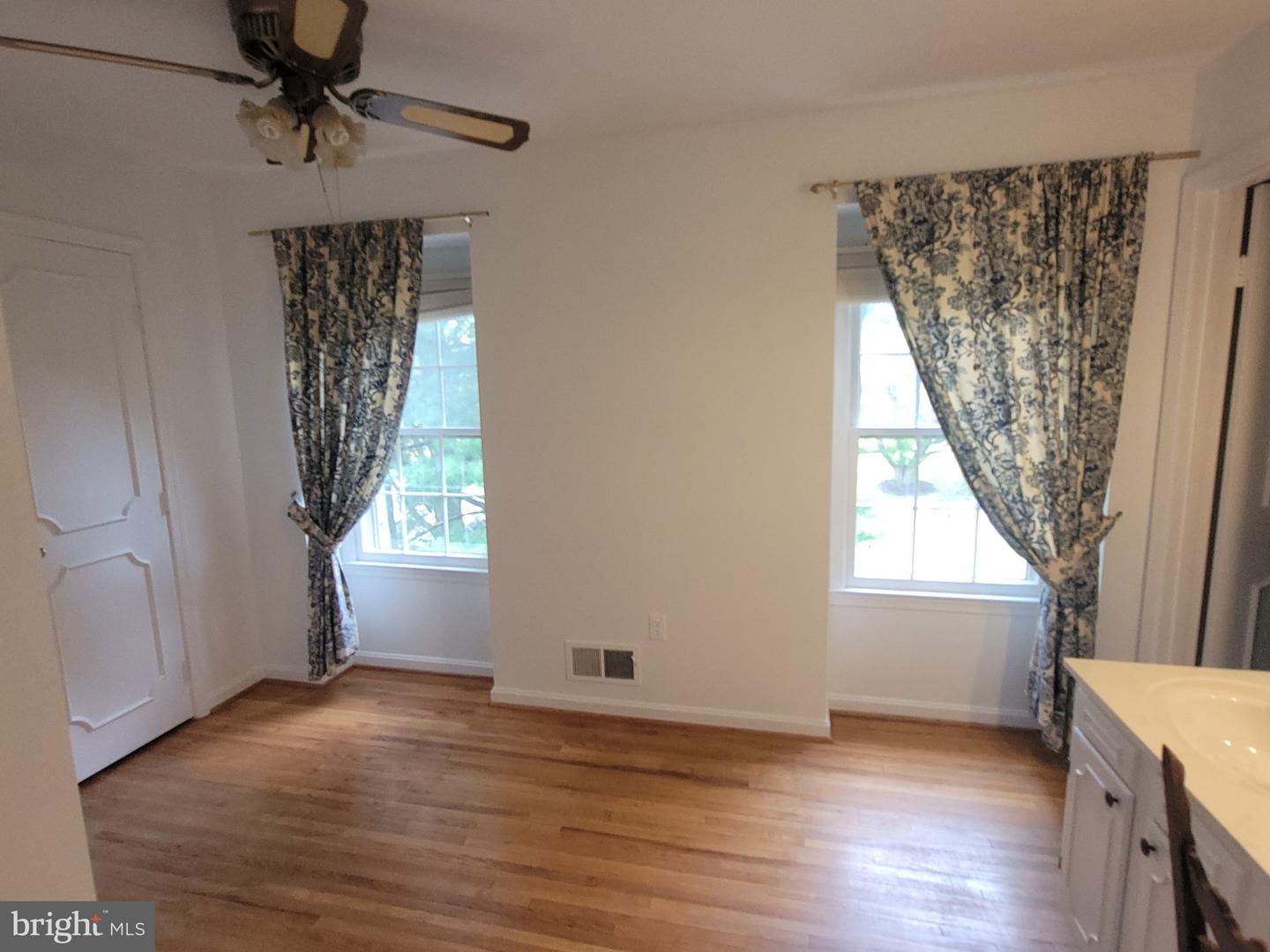 4320 Flower Valley Dr Property Photo 26