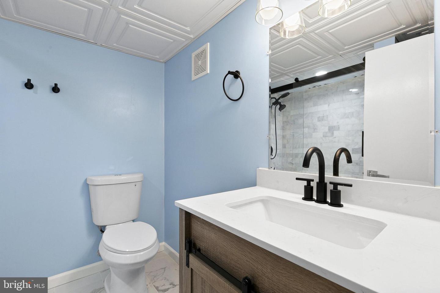 4010 Elizabeth St Property Photo 25