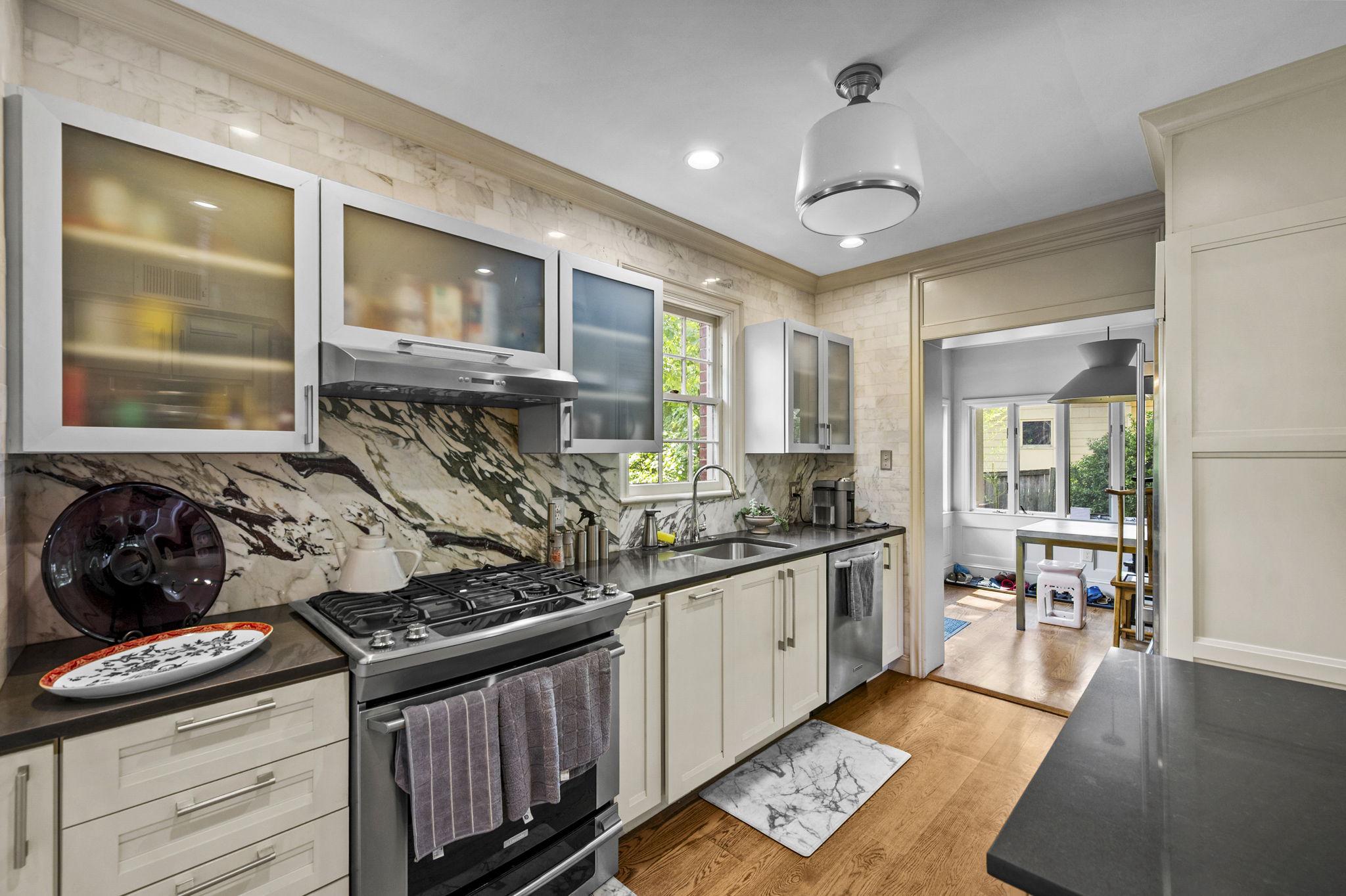 1522 Dale Property Photo 10