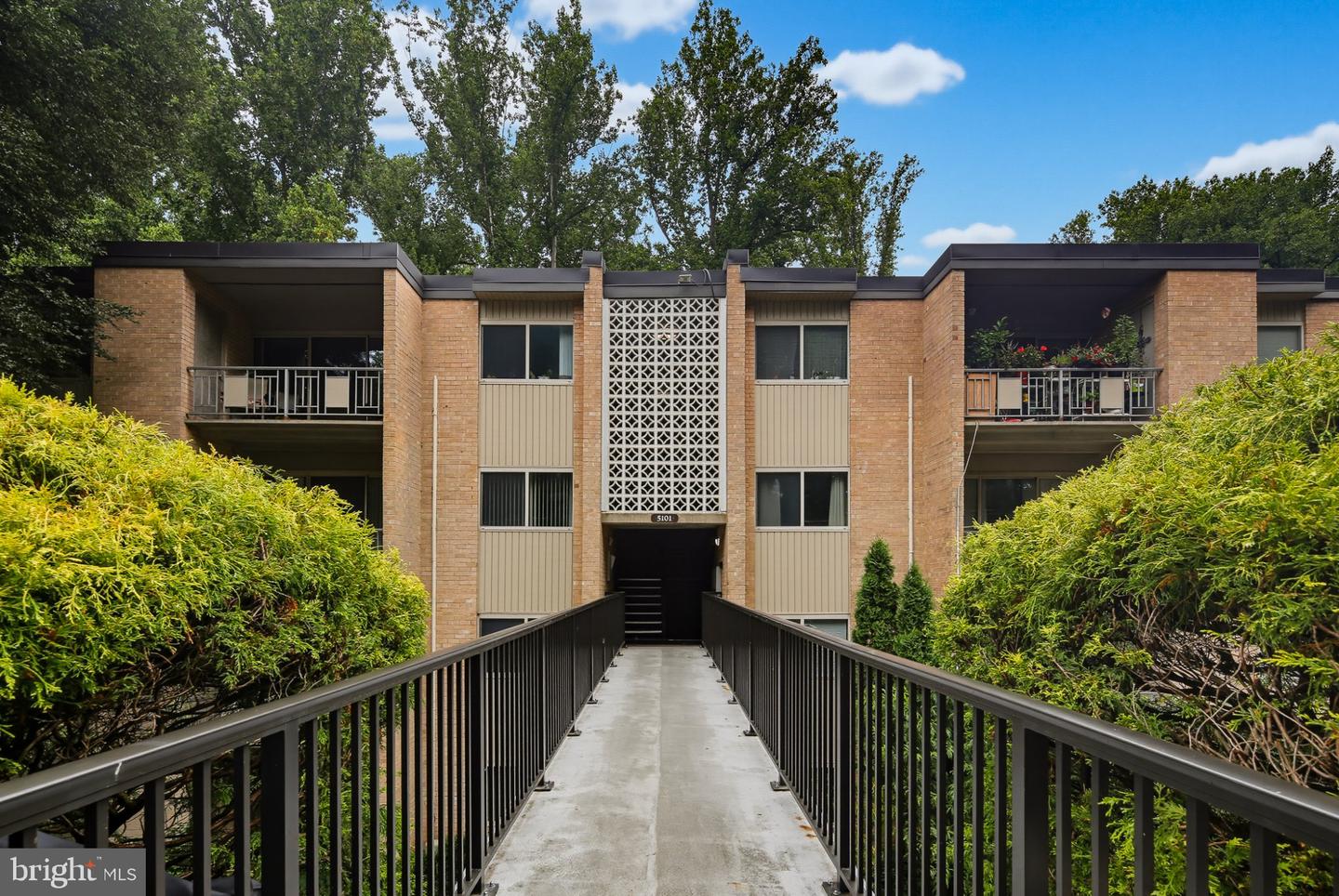5101 Crossfield Ct #12 Property Photo 1