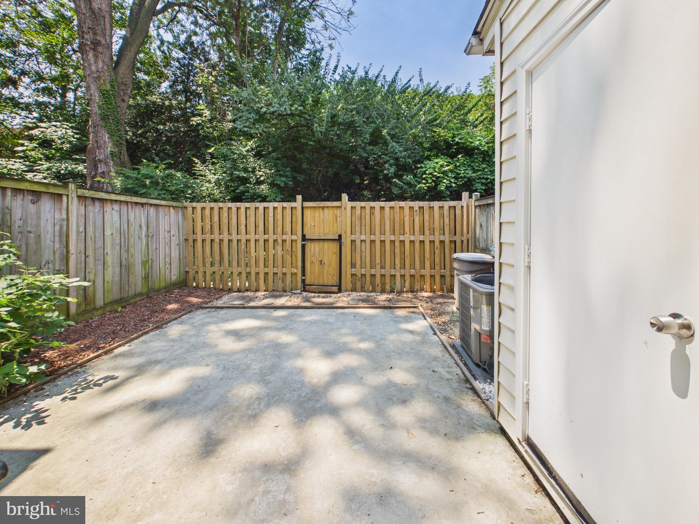 682 Azalea Dr #6-682 Property Photo 15