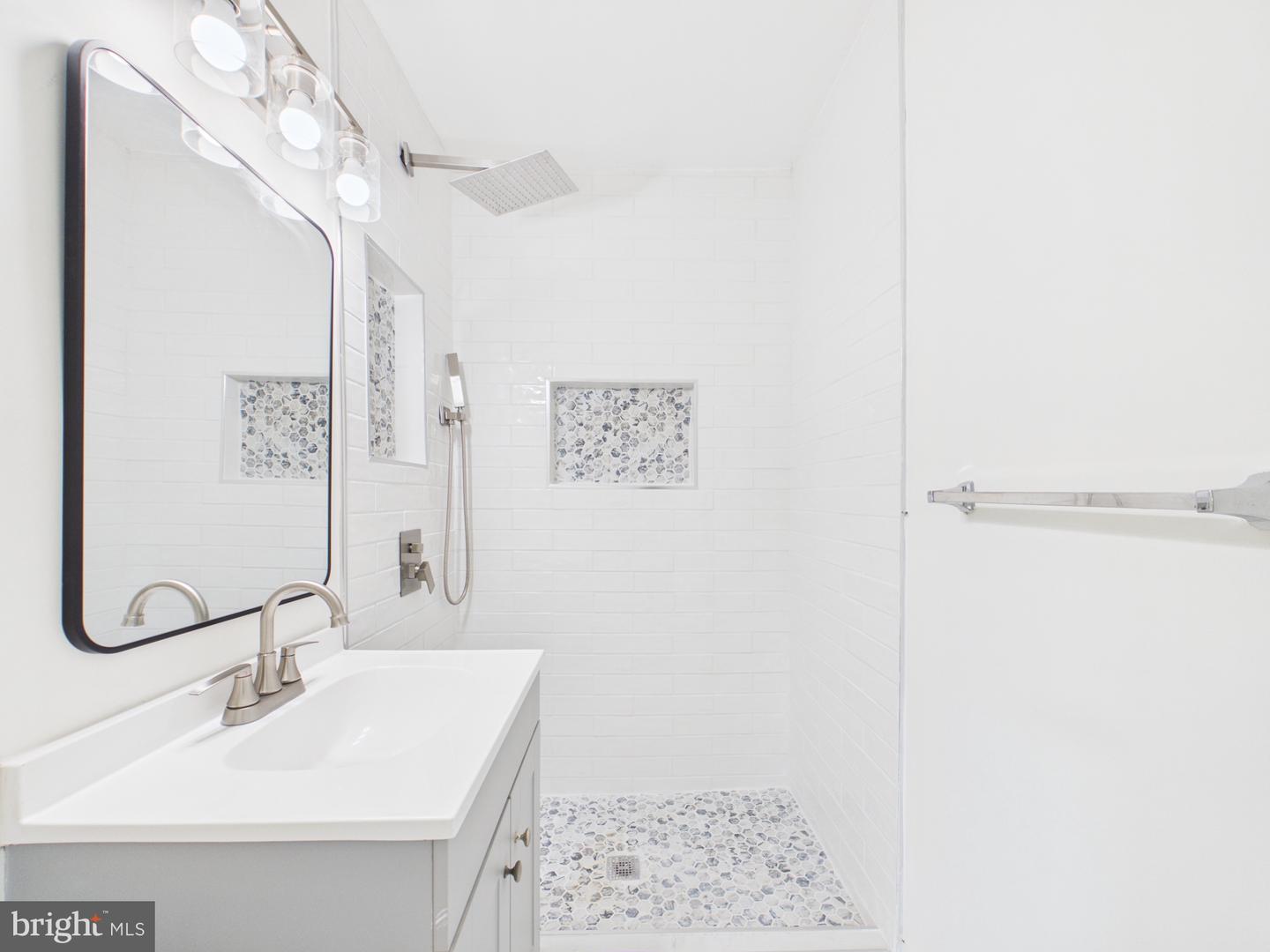 682 Azalea Dr #6-682 Property Photo 33