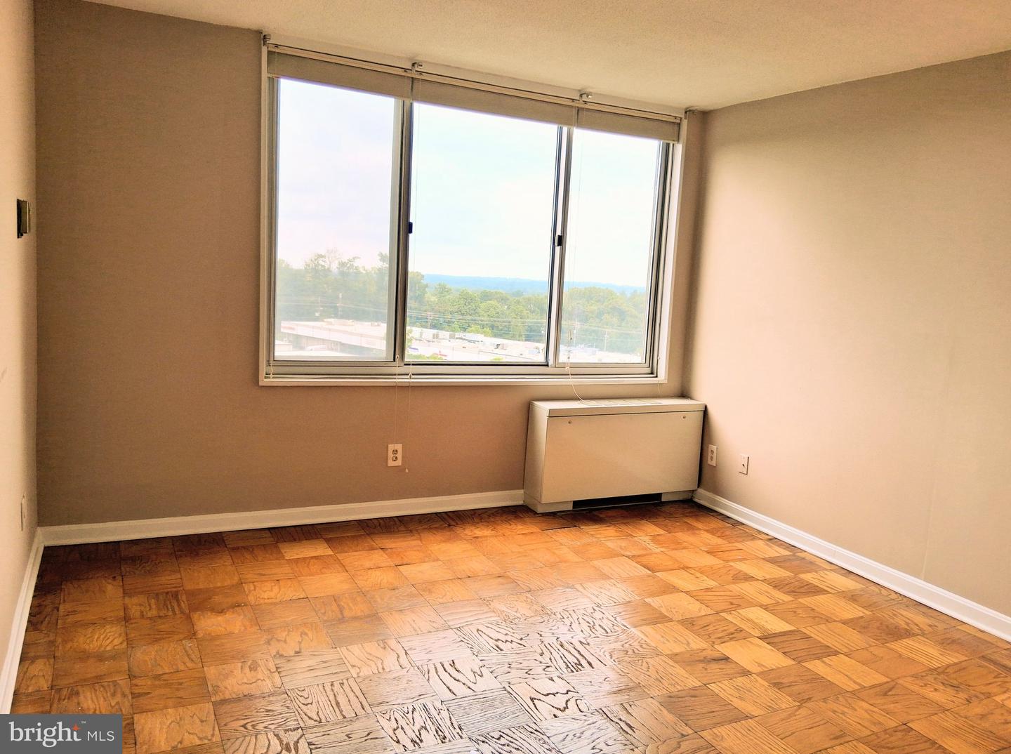11801 Rockville Pike #802 Property Photo 12