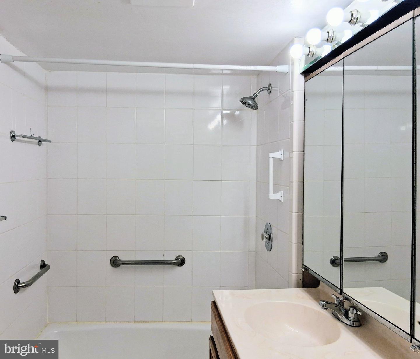 11801 Rockville Pike #802 Property Photo 17