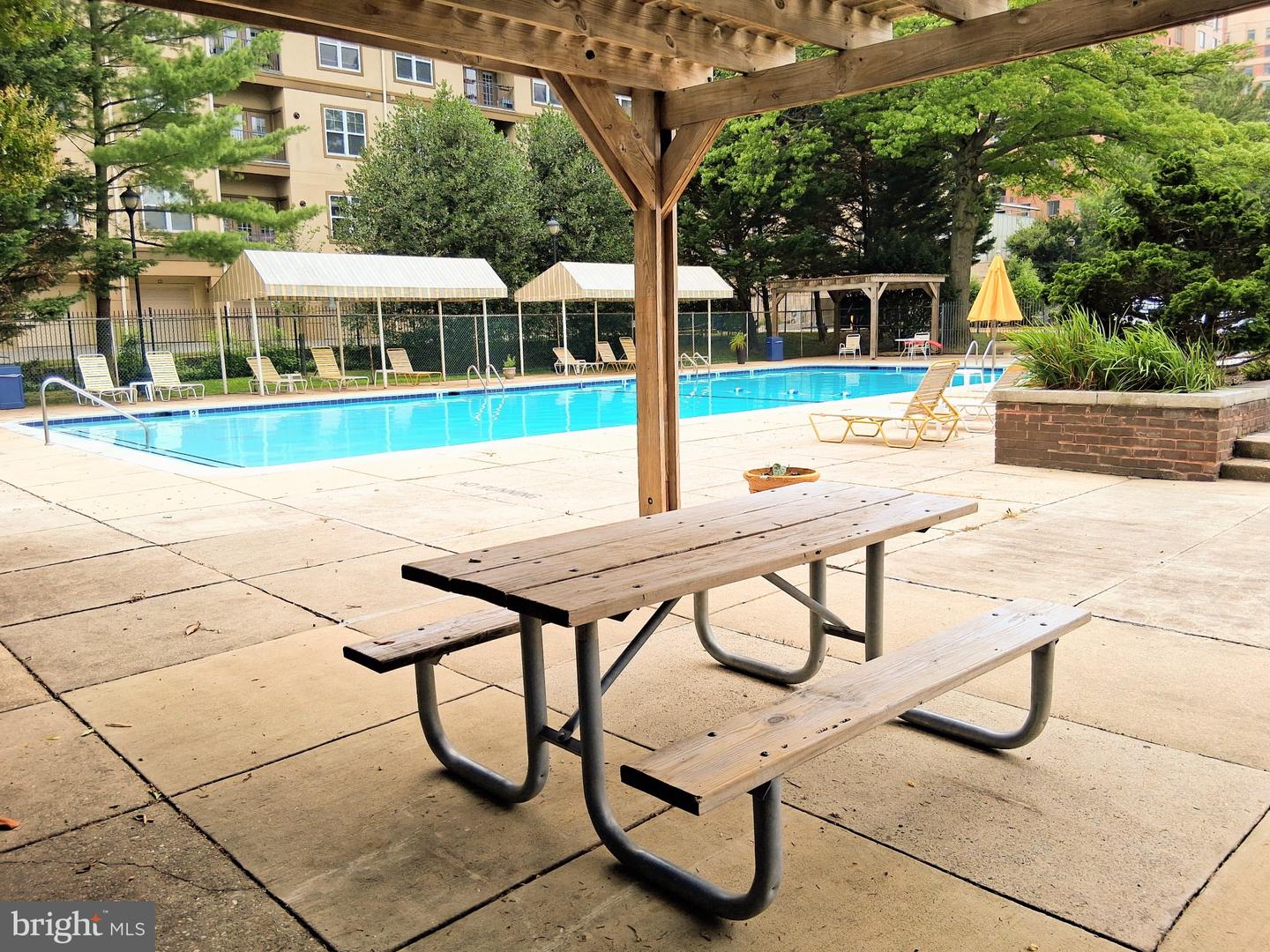11801 Rockville Pike #802 Property Photo 28