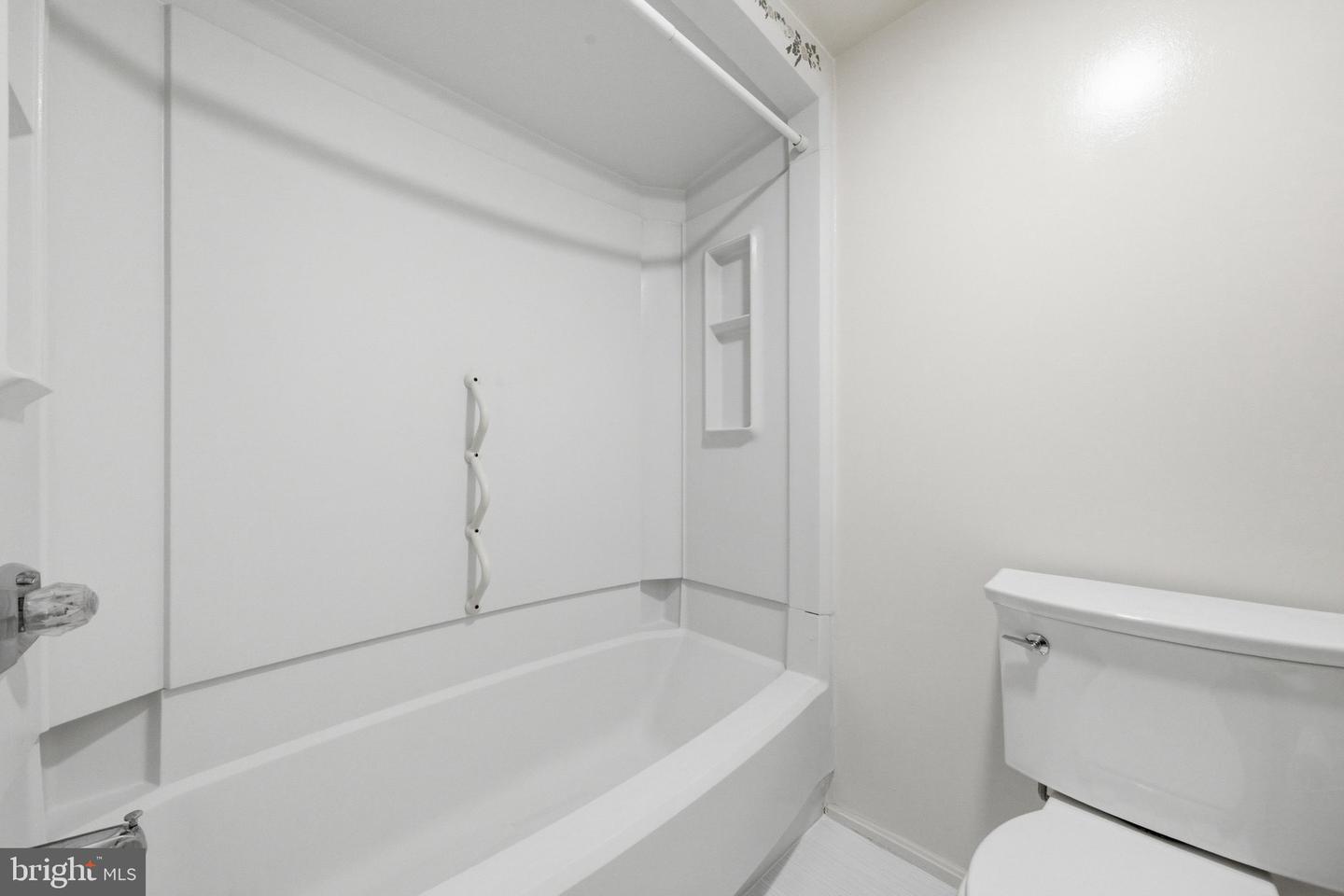 15107 Interlachen Dr #2-115 Property Photo 21