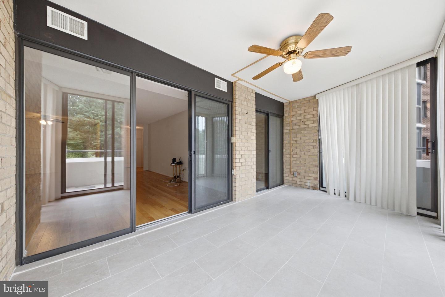 15107 Interlachen Dr #2-115 Property Photo 32