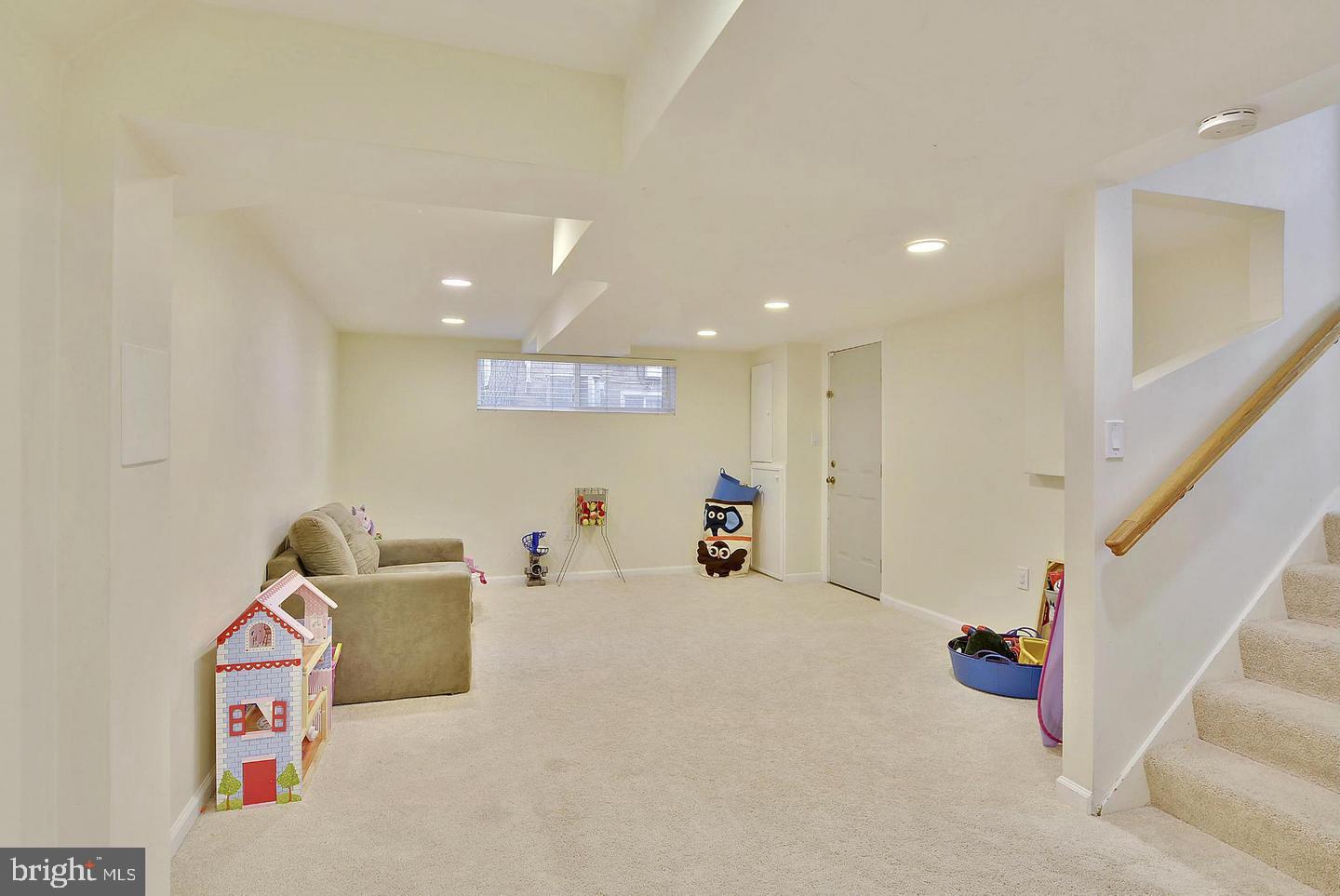 717 Hillsboro Dr Property Photo 10