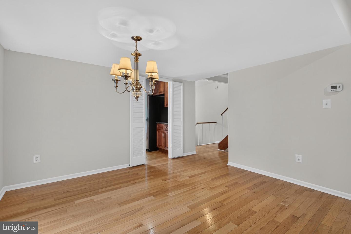 9217 Three Oaks Dr Property Photo 7