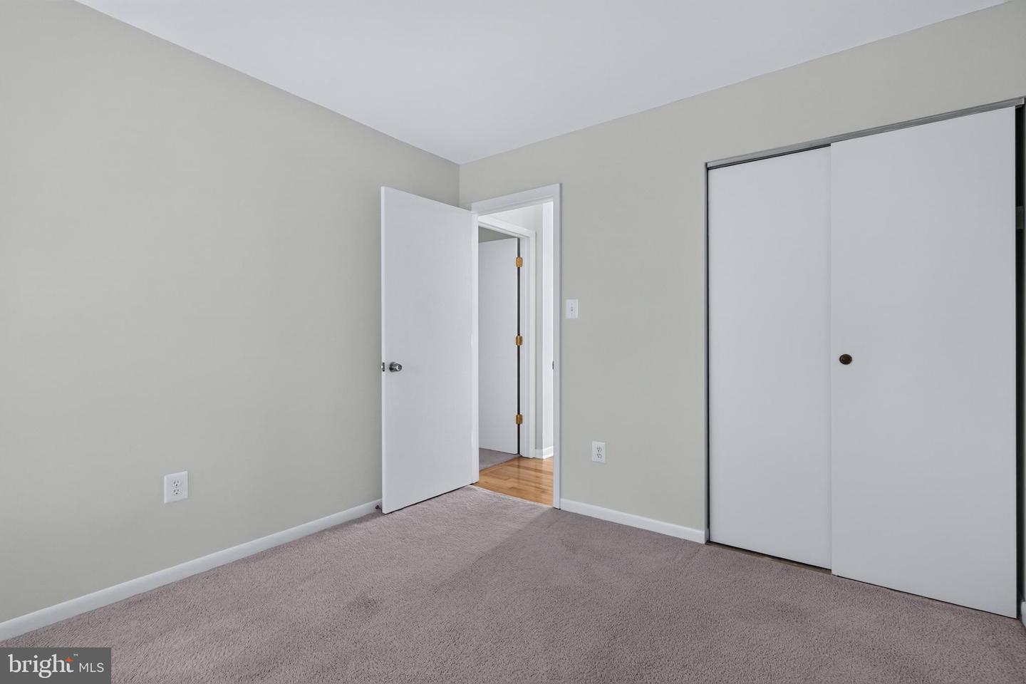 9217 Three Oaks Dr Property Photo 37