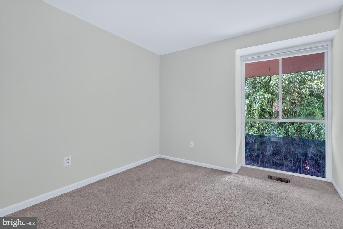 9217 Three Oaks Dr Property Photo 39