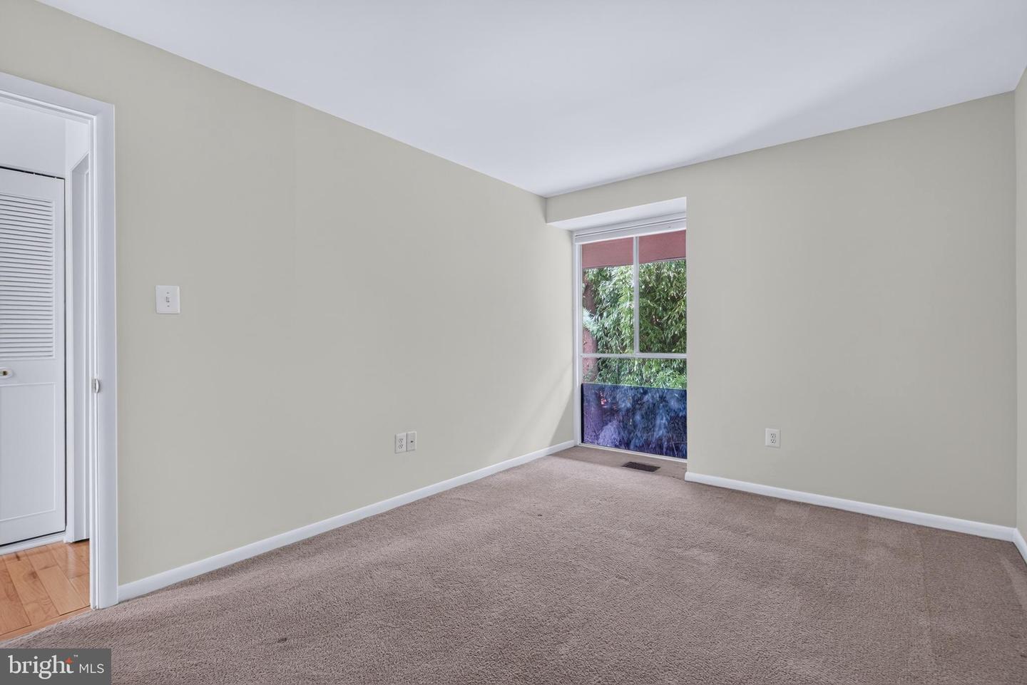 9217 Three Oaks Dr Property Photo 44