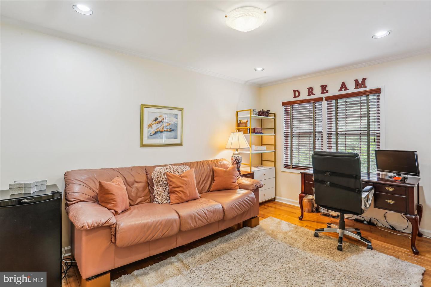 9201 Laurel Oak Dr Property Photo 21